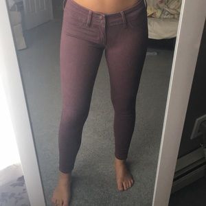 Hollister Colored Cropped Pants (1)